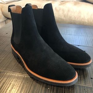 Black suede Chelsea boot